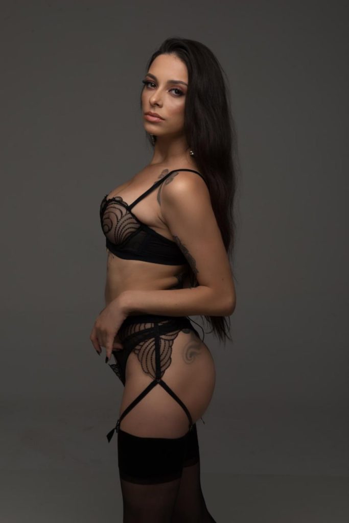 Elite escort from Monique Dubai