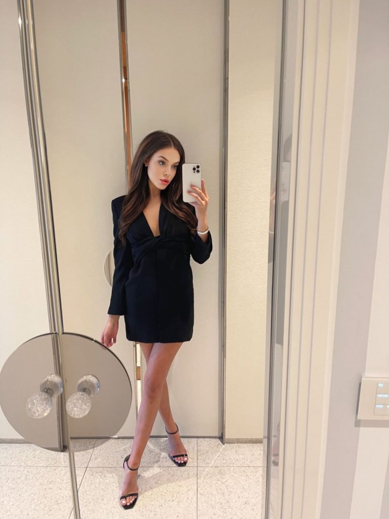 Russian escort from Bella Dubai-Stars