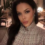 Russian escort from Bella Dubai works in