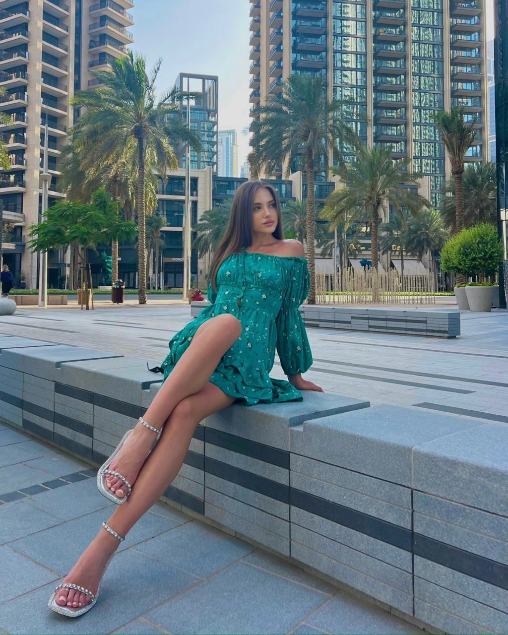 SEX TOURISM — VACATION WITH A SPARK 💋 Dubai-Stars